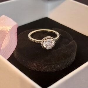 S925 Ale 58 Pandora Round Sparkle Halo Ring Silver